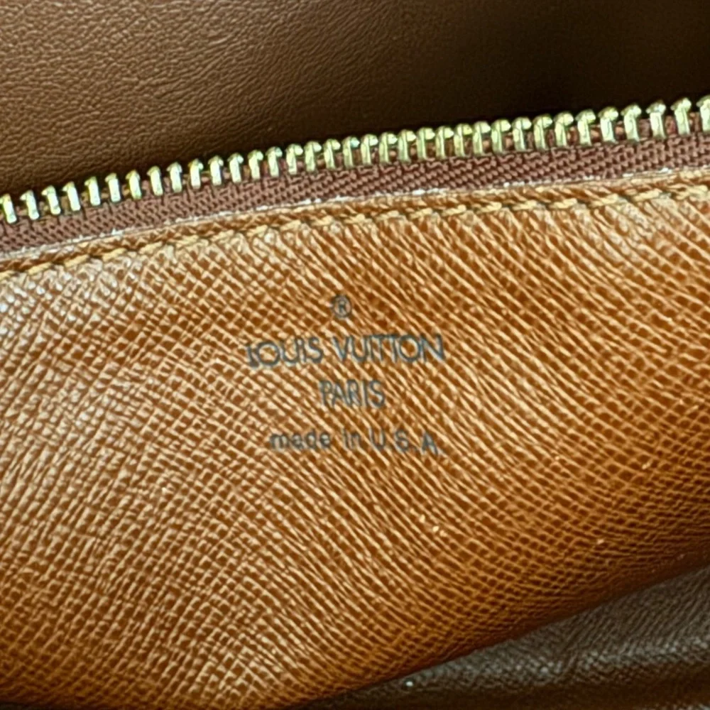 Louis Vuitton Trocadero 26 Monogram Brown Crossbody Bag